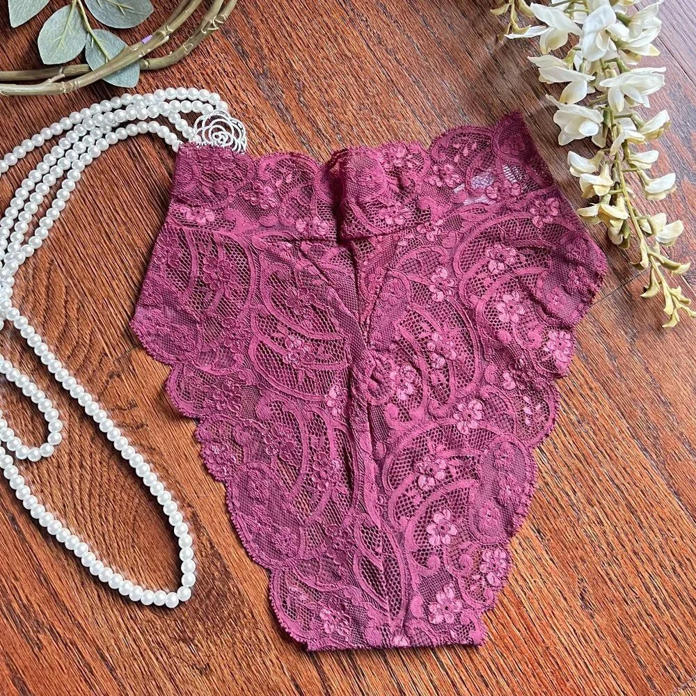 ‼️Sale ‼️Sexy High-Waisted Red All Lace Panties